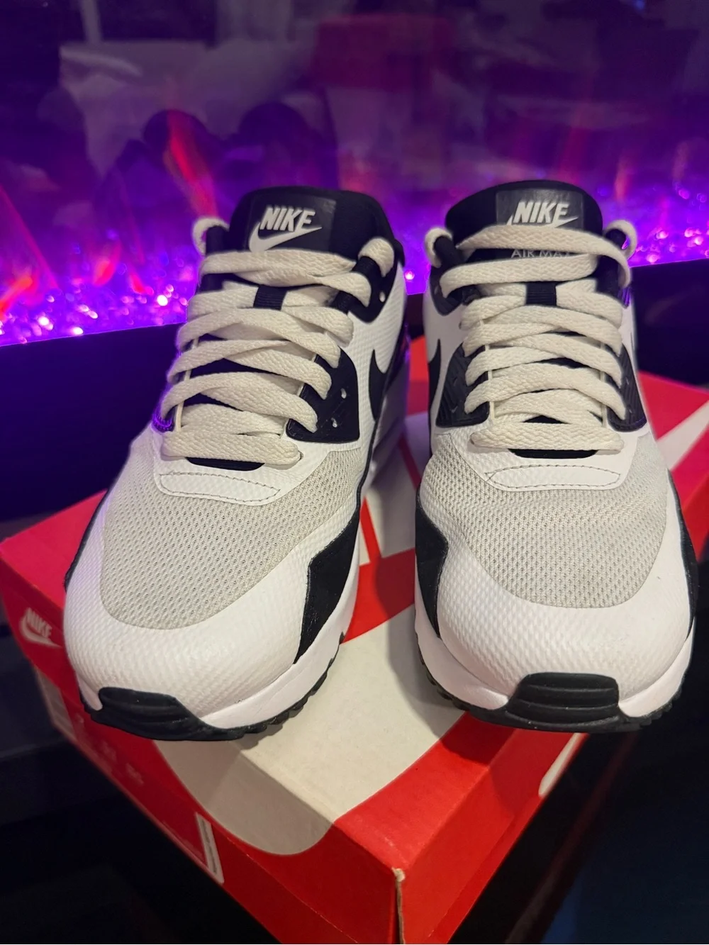 Nike Men’s Sneakers in White and Black
